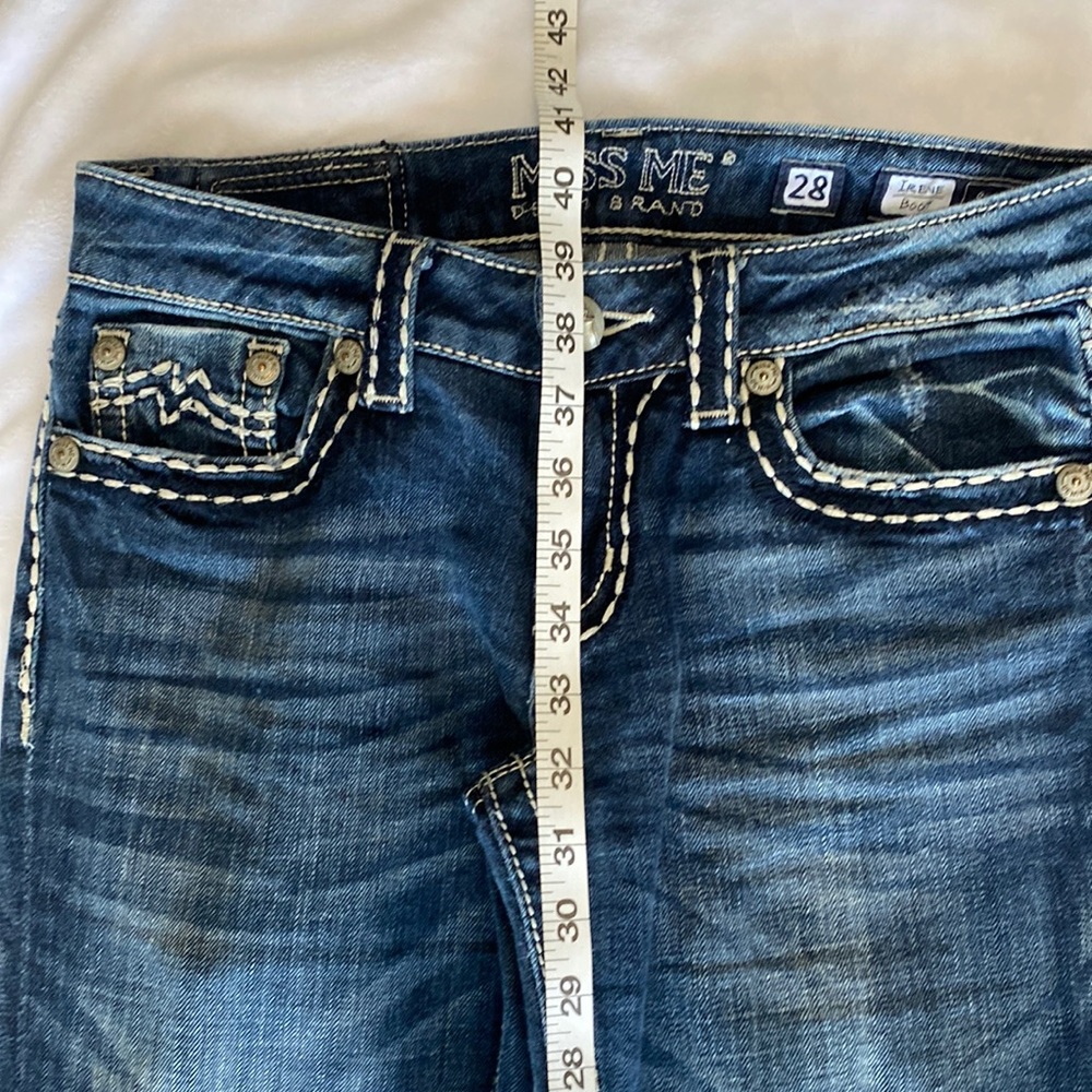 Miss Me Irene Boot Cut Jeans Sz 28 Stretch Flap Pocket Wide Stitch Embroidered - Picture 4 of 8
